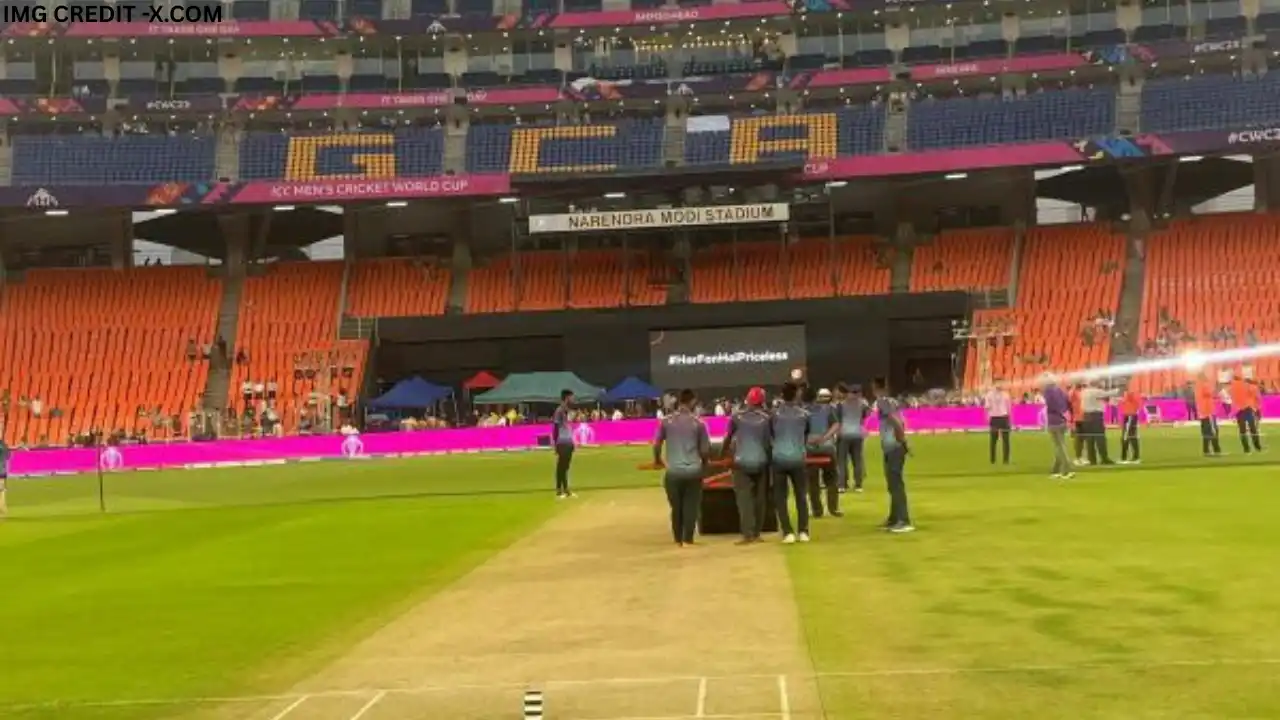 Narendra Modi Stadium Pitch