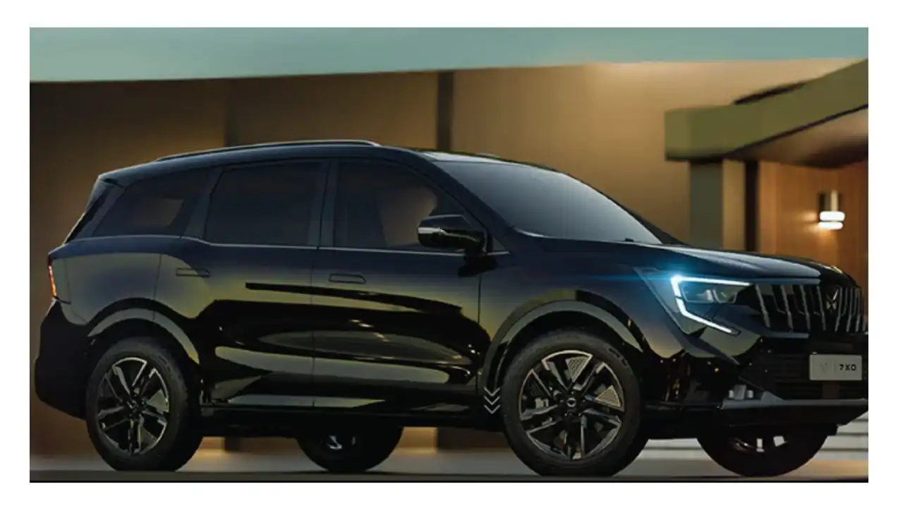 Mahindra XUV 7XO